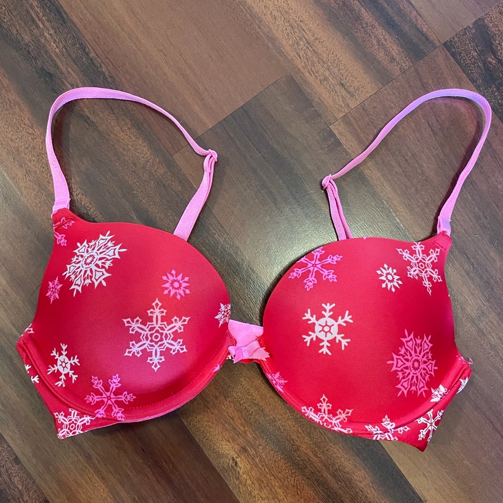 Victoria’s Secret Push-Up Bra 32C